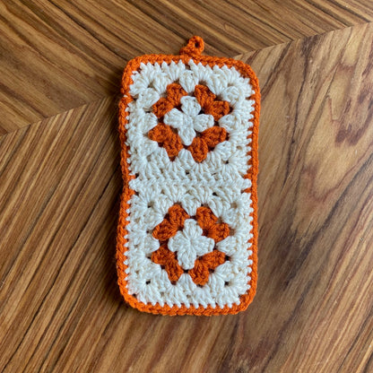 Etui à lunettes en crochet granny